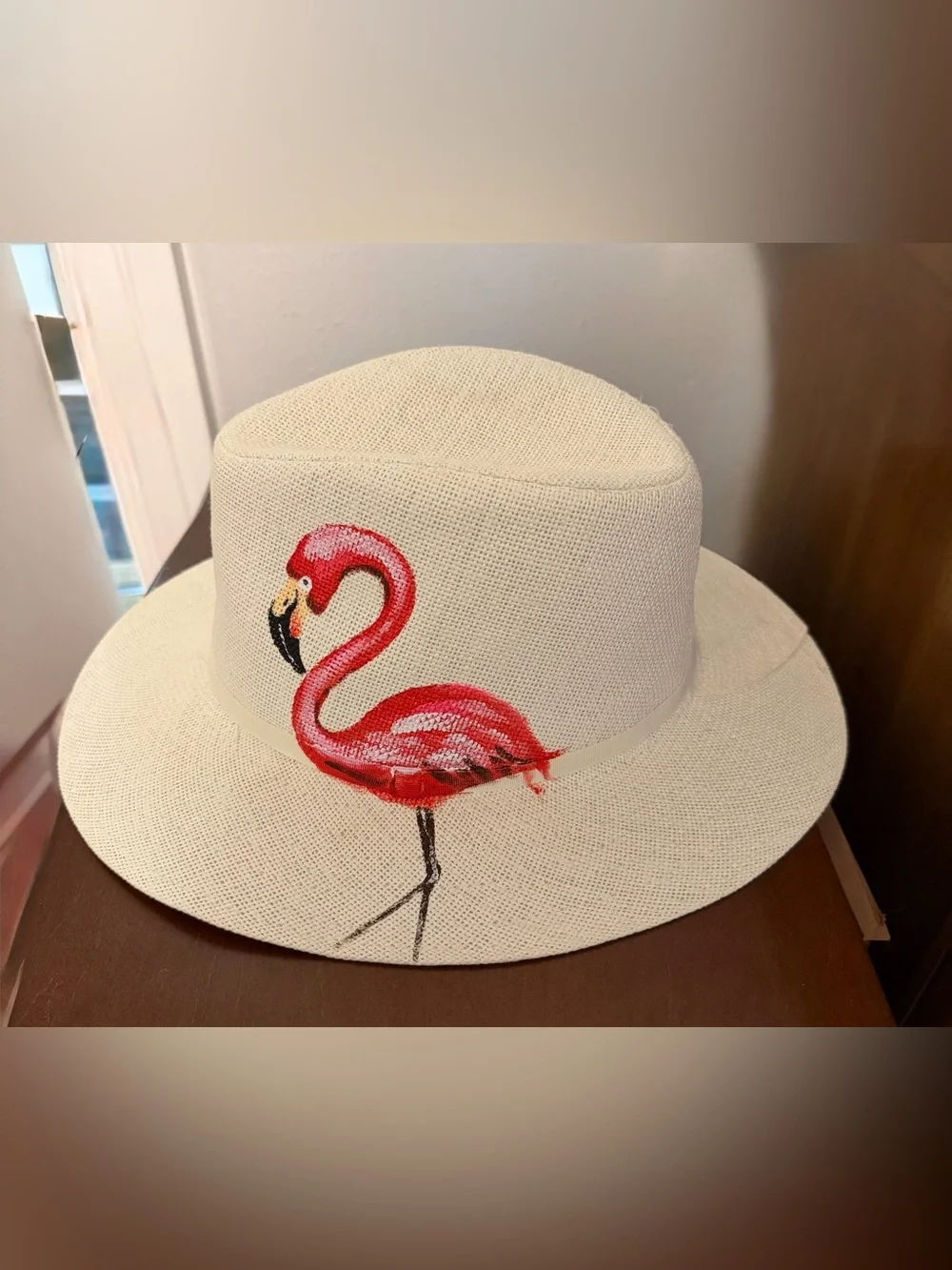 Hand painted women’s flamingo hat. NWOT